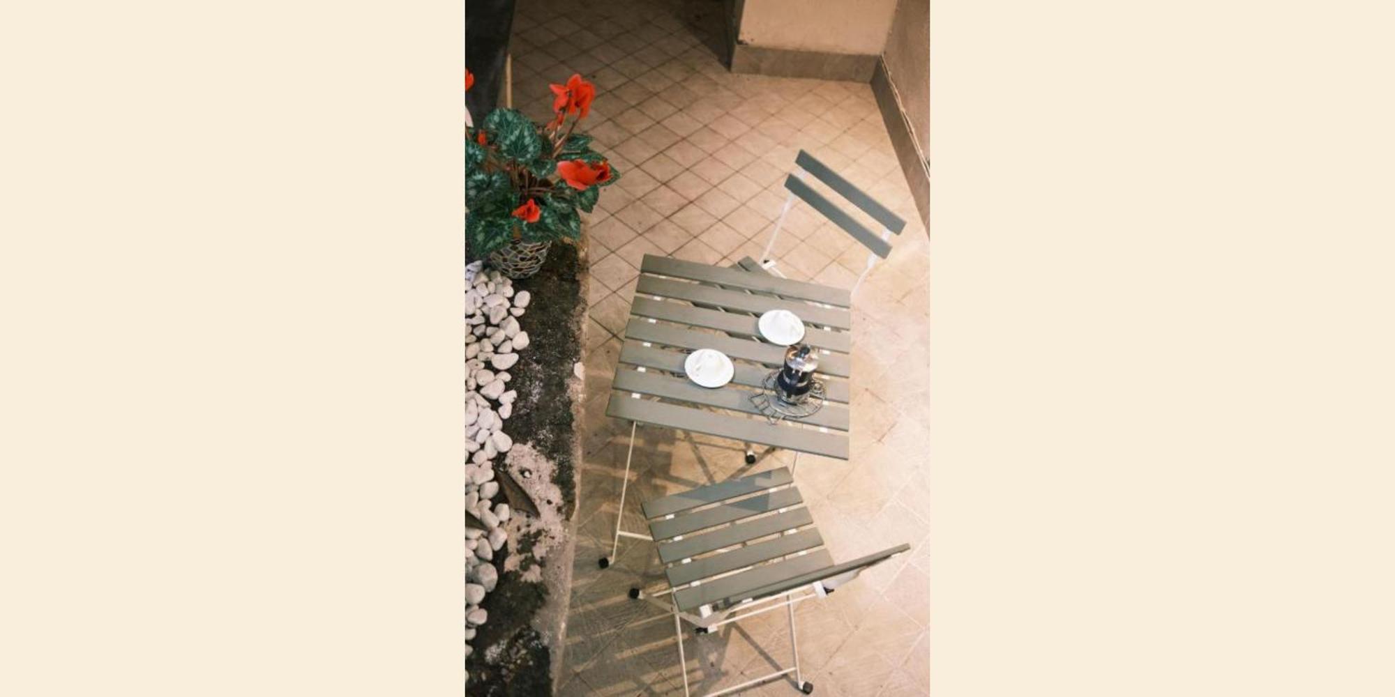 Nespolino, Piccola Casetta In Centro Storico Al Piano Terra Con Piccolo Spazio Esterno Privato Νάπολη Εξωτερικό φωτογραφία
